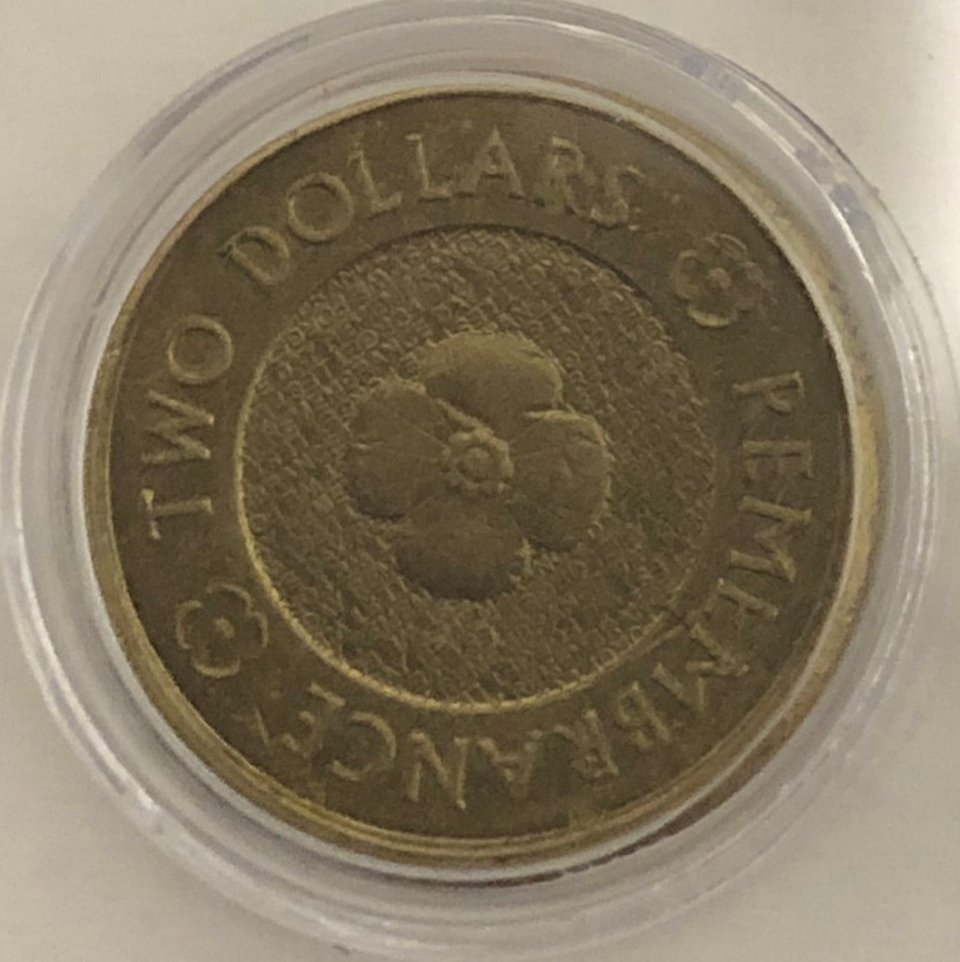 2012 Remembrance, Gold Poppy $2 Coin, circulated | Montees Collection